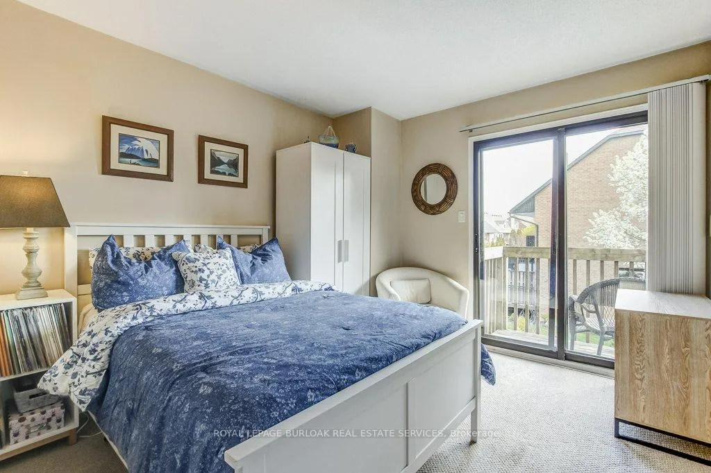Photo 24 of 4 Edgewater Drive, Hamilton, Lakeshore — HOMEH