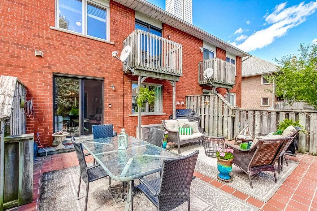 Photo 39 of 4 Edgewater Drive, Hamilton, Lakeshore — HOMEH