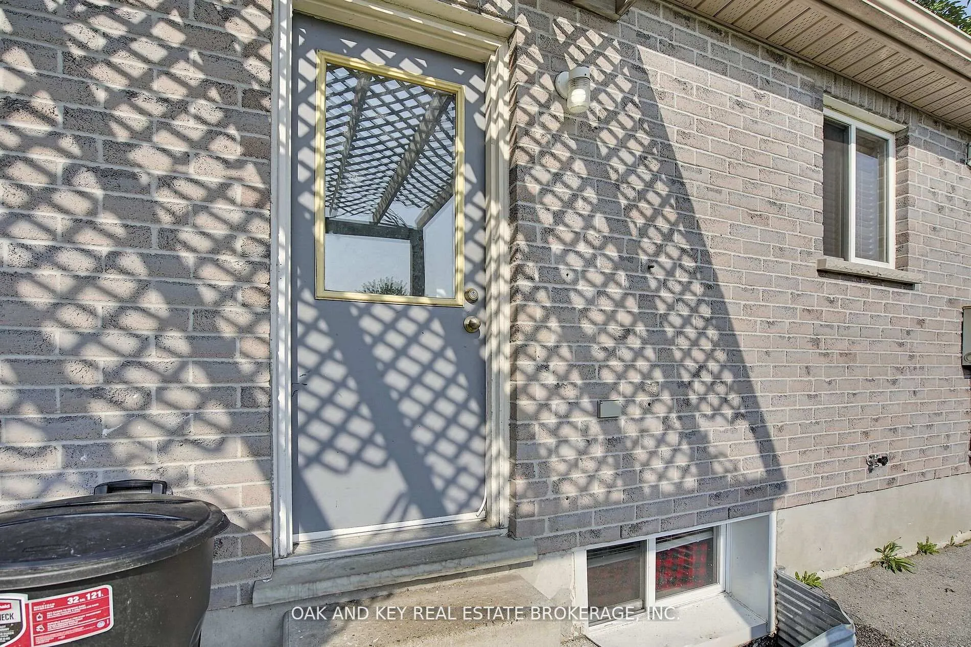 Photo 7 of 330 Fleming Drive, London, East D — HOMEH