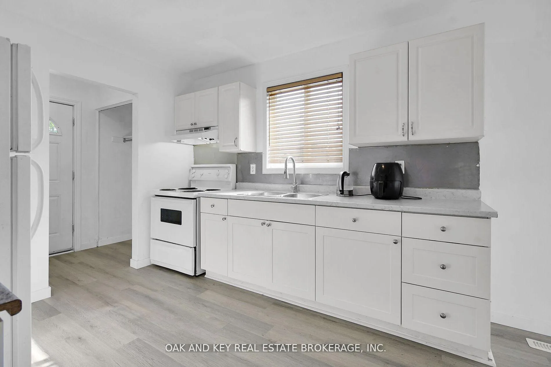 Photo 28 of 330 Fleming Drive, London, East D — HOMEH