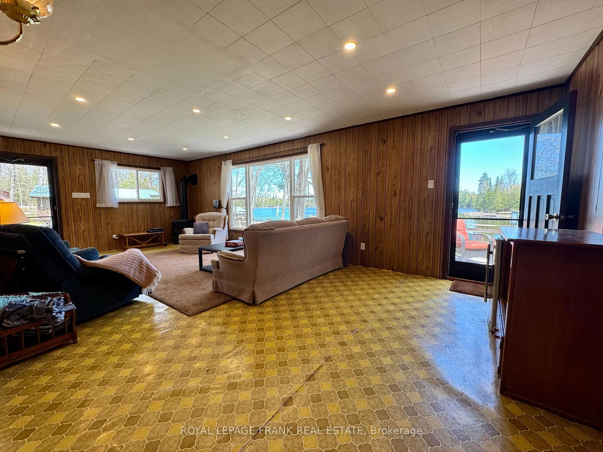 Photo 8 of 87 Pearce Road, Kawartha Lakes, Bexley — HOMEH