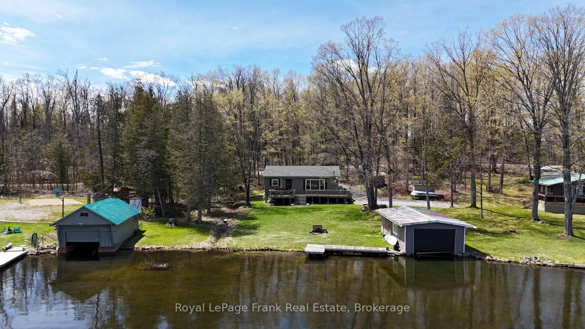 Photo 1 of 87 Pearce Road, Kawartha Lakes, Bexley — HOMEH