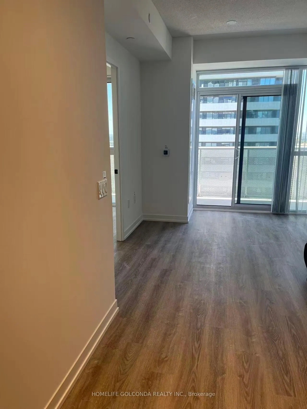 Photo 8 of Unit 2101, 8 interchange Way, Vaughan, Vaughan Corporate Centre — HOMEH