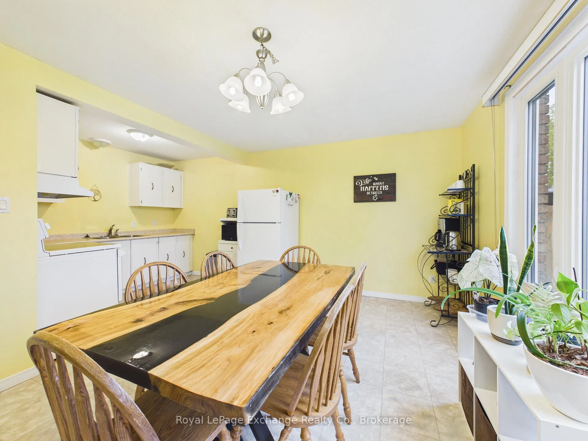 Photo 6 of 751 Walsh Street, Kincardine — HOMEH