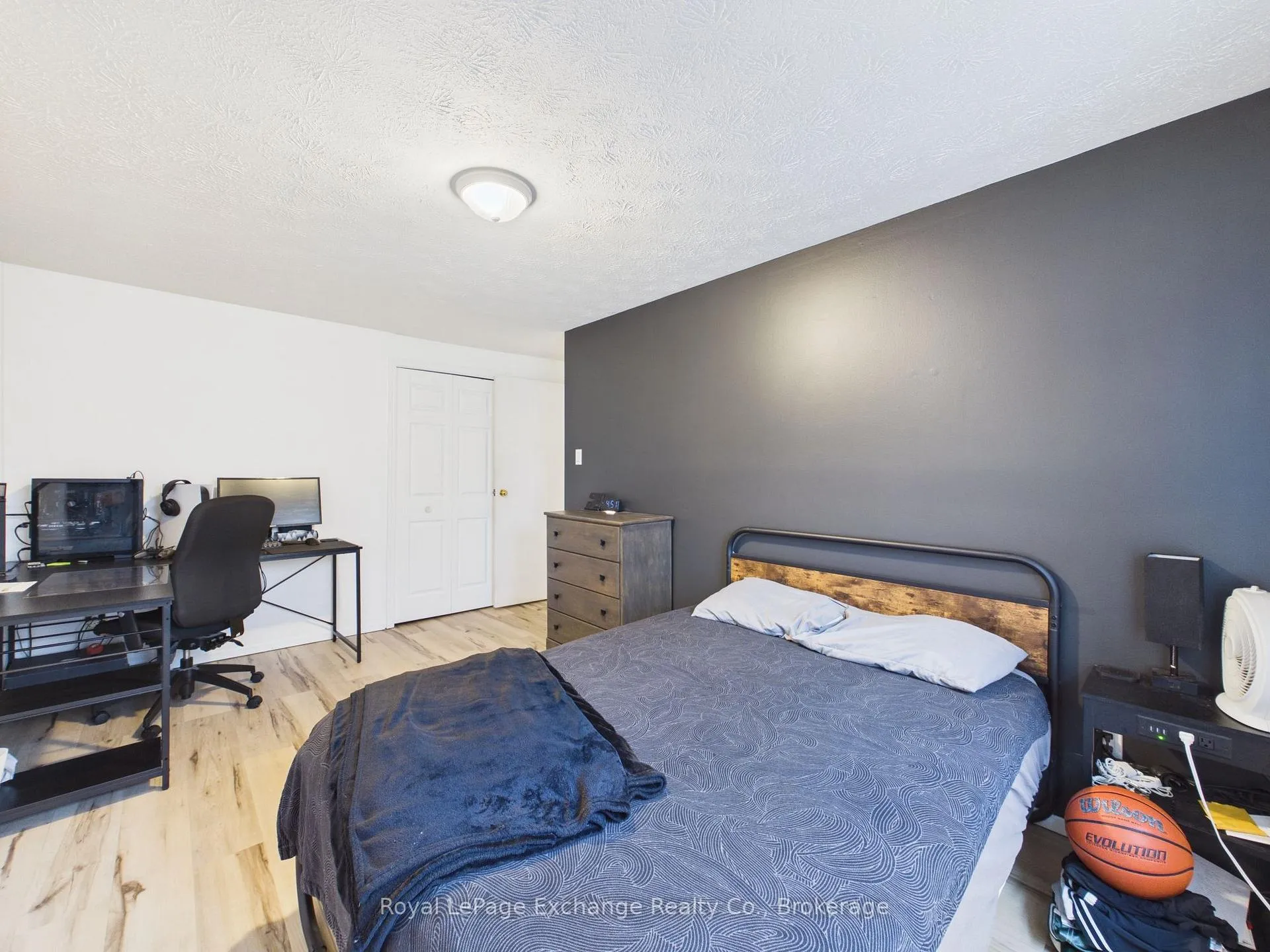 Photo 12 of 751 Walsh Street, Kincardine — HOMEH
