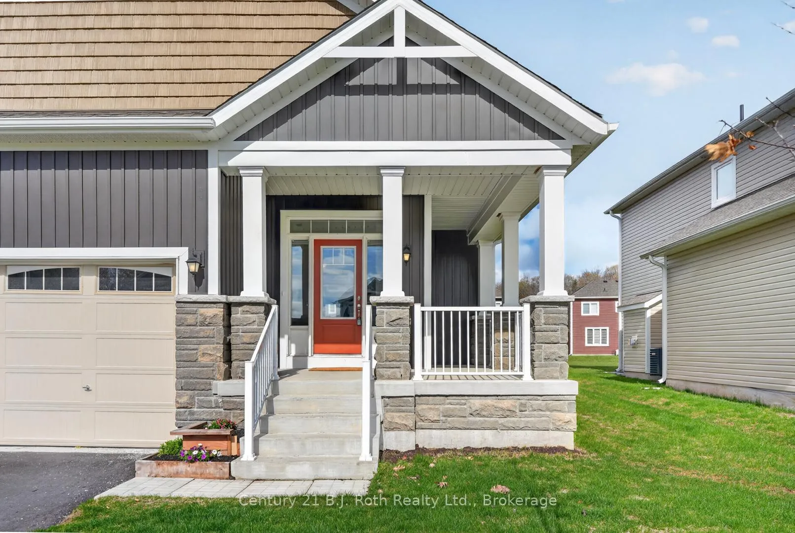 Photo 2 of 23 Chambery Street, Bracebridge, Macaulay — HOMEH