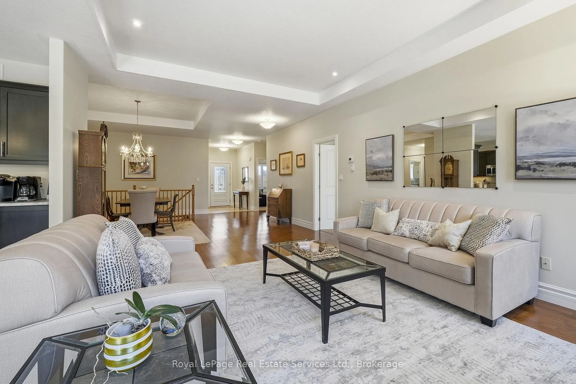 Photo 14 of 35 Maplehurst Crescent, Prince Edward County, Wellington Ward — HOMEH