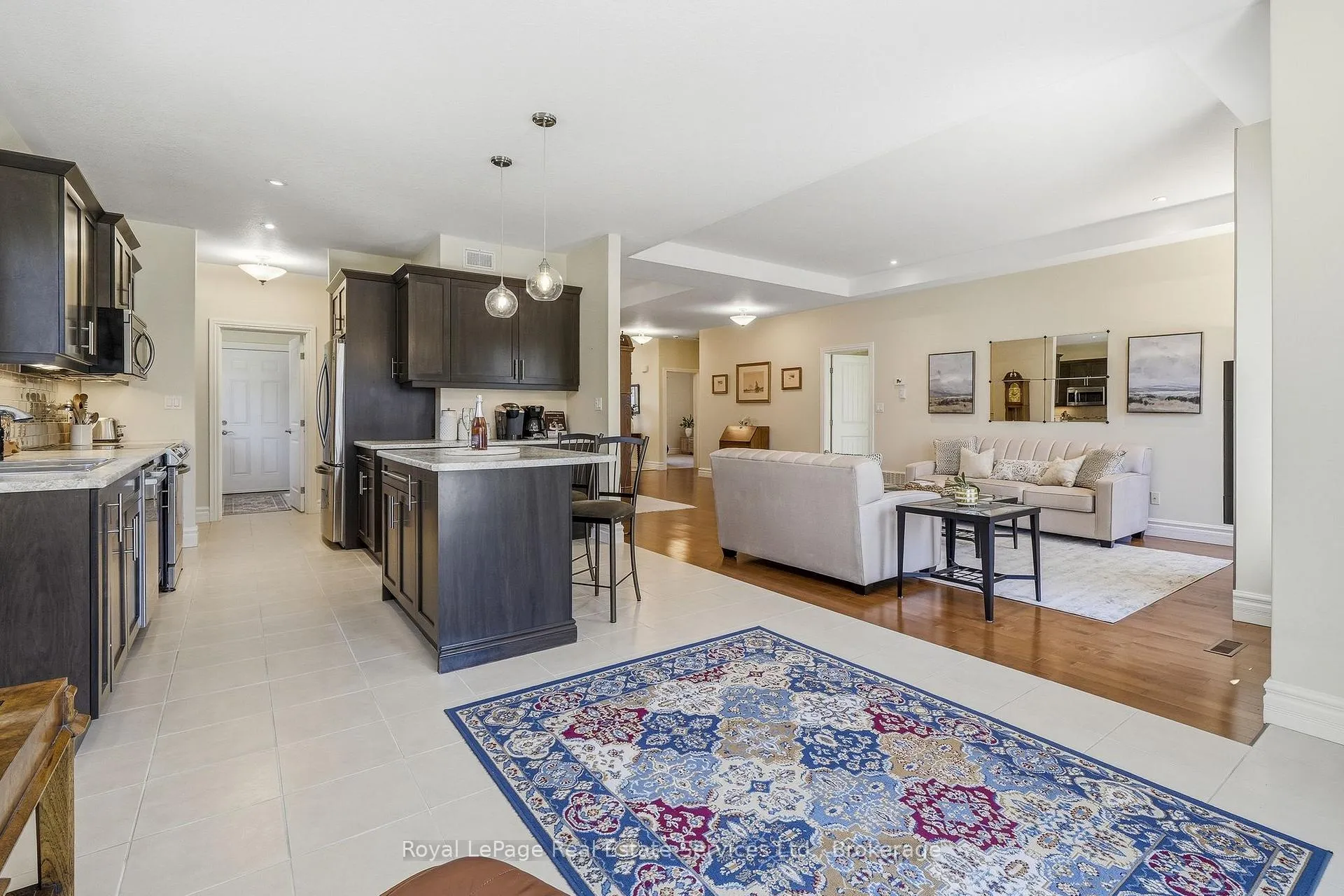 Photo 20 of 35 Maplehurst Crescent, Prince Edward County, Wellington Ward — HOMEH