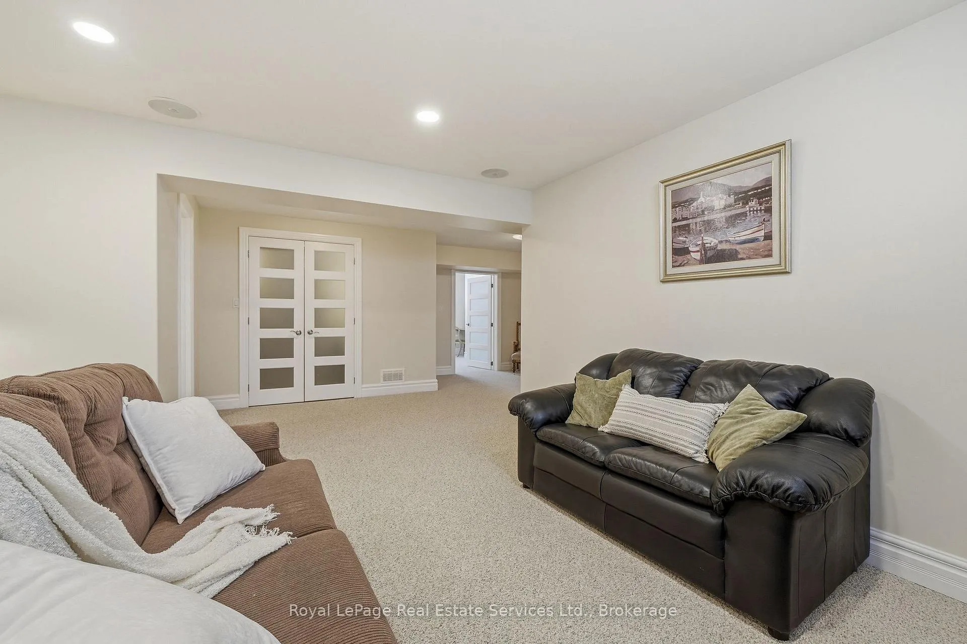 Photo 29 of 35 Maplehurst Crescent, Prince Edward County, Wellington Ward — HOMEH
