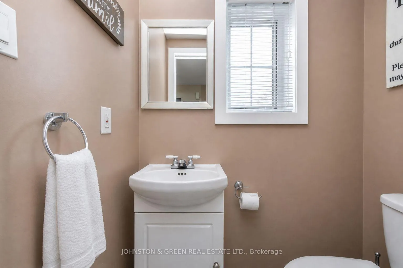 Photo 5 of 2198 Chalmers Crescent, Innisfil, Alcona — HOMEH