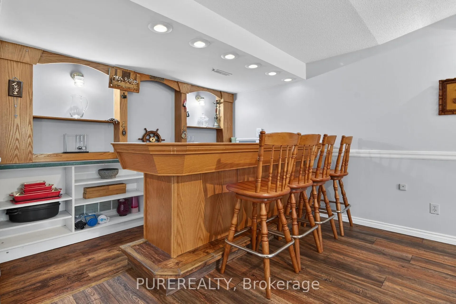 Photo 21 of 6 Glenhollow Drive, Hamilton, Stoney Creek Mountain — HOMEH