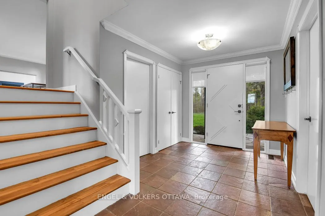 Photo 6 of 1477 Jarvis Drive, Ottawa, Cedardale — HOMEH