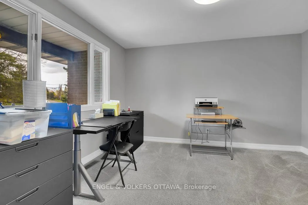 Photo 9 of 1477 Jarvis Drive, Ottawa, Cedardale — HOMEH