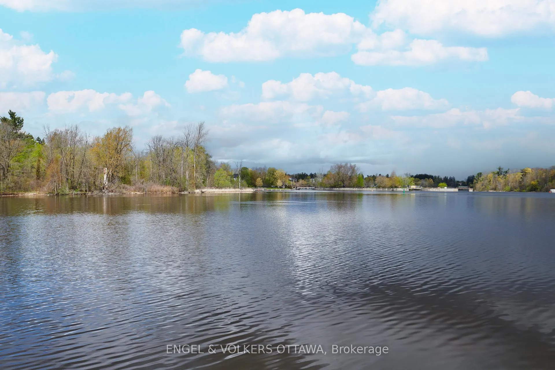 Photo 30 of 1477 Jarvis Drive, Ottawa, Cedardale — HOMEH