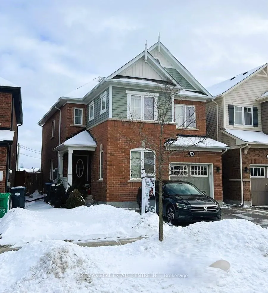 Photo 3 of 21 Mercedes Road, Brampton, Northwest Brampton — HOMEH