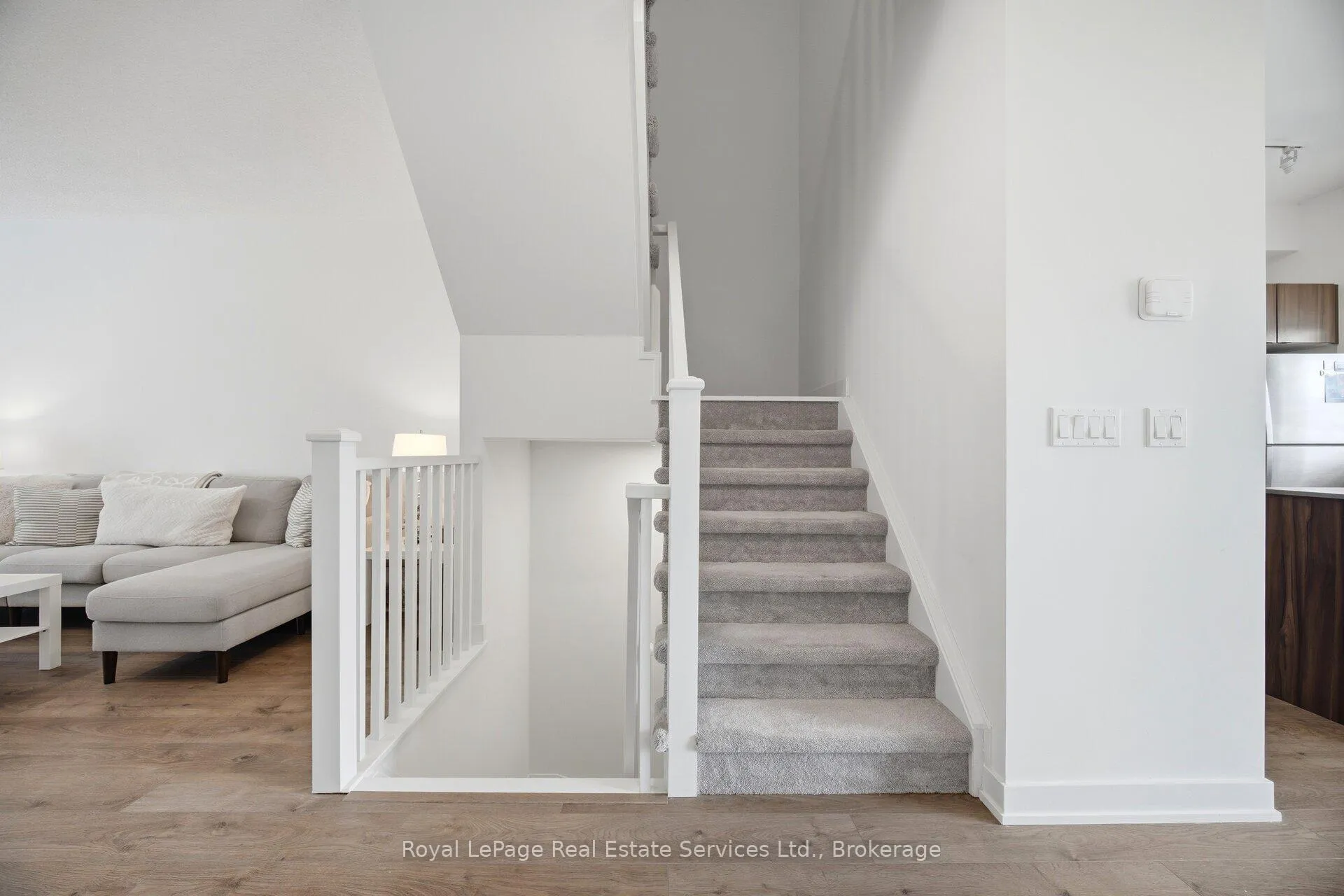 Photo 21 of Unit 91, 1121 Cooke Boulevard, Burlington, LaSalle — HOMEH