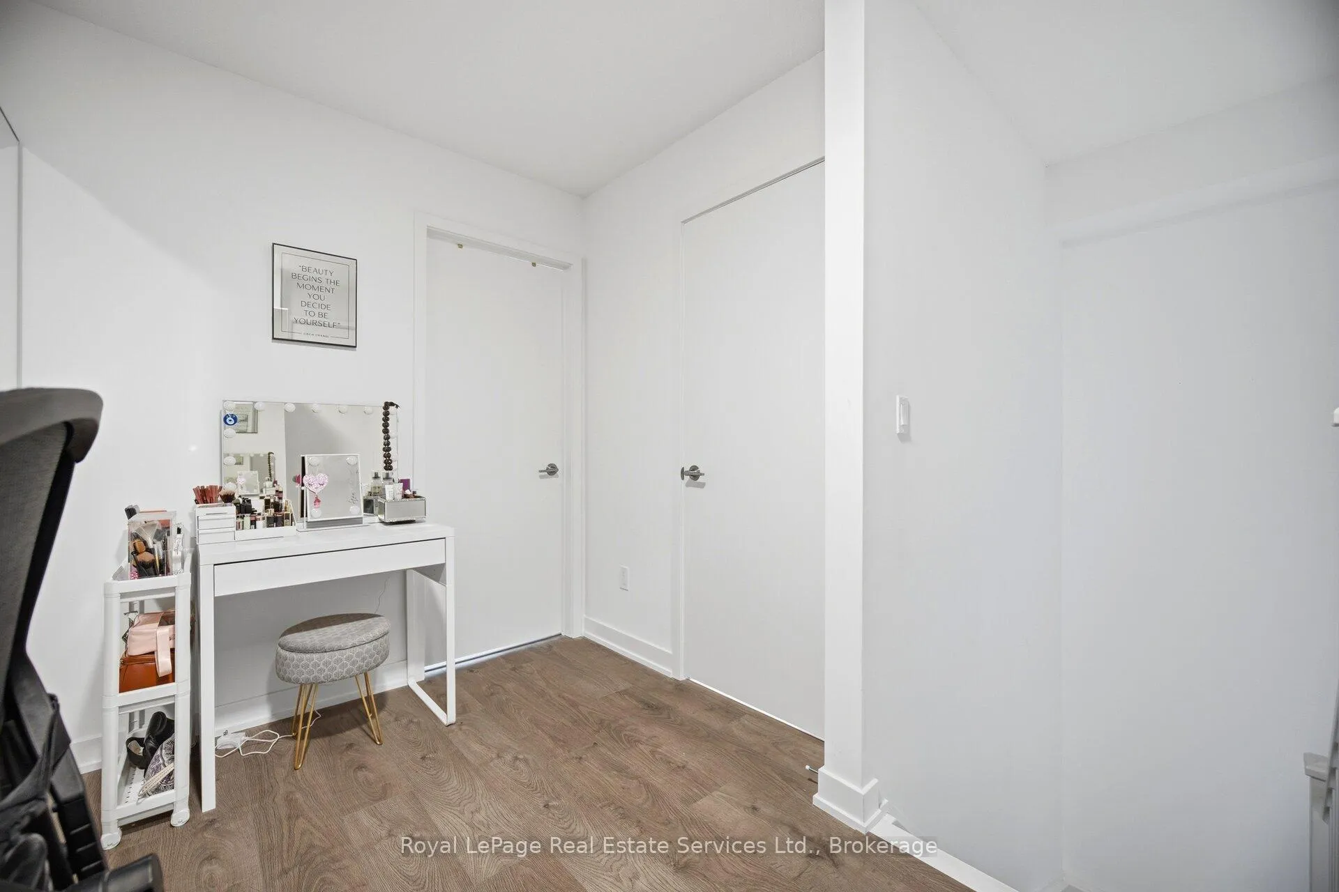 Photo 28 of Unit 91, 1121 Cooke Boulevard, Burlington, LaSalle — HOMEH