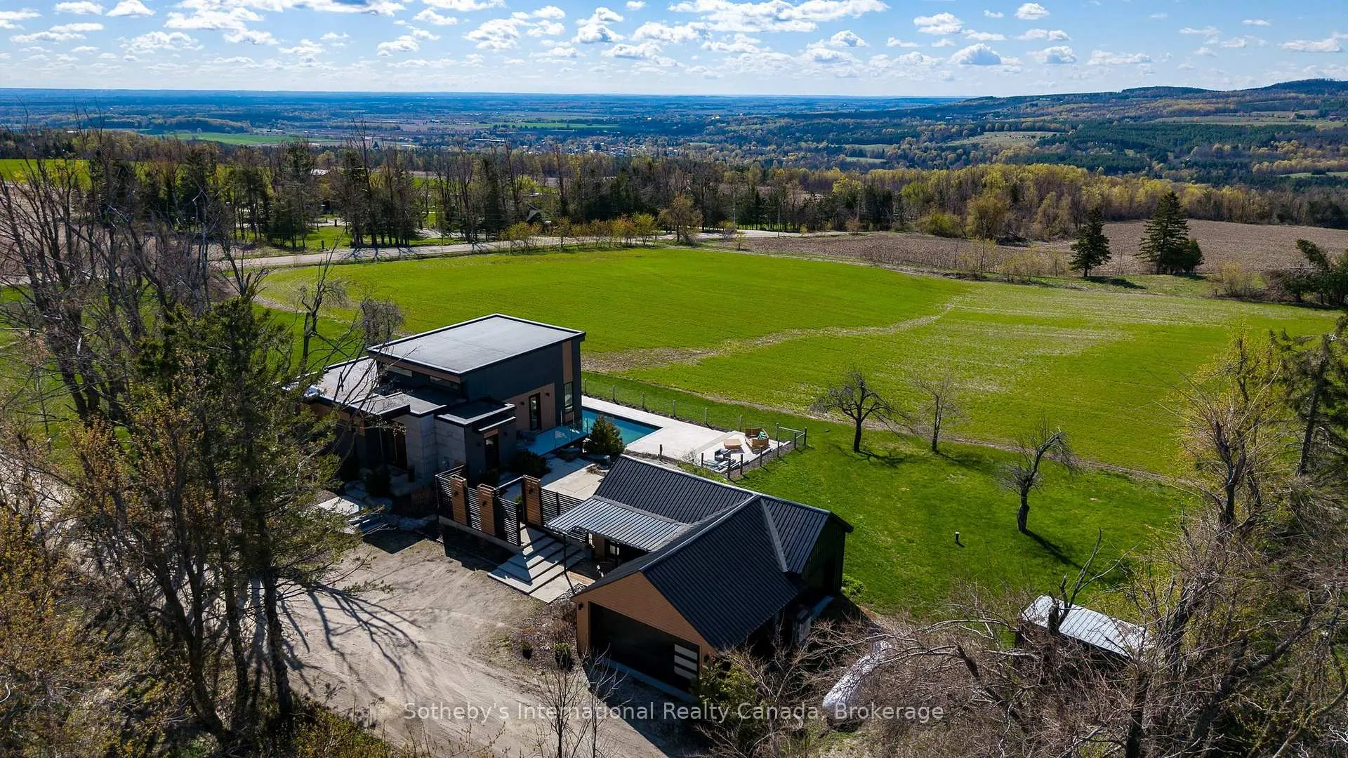 Photo 38 of 2566 5 Concession S, Clearview, Rural Clearview — HOMEH