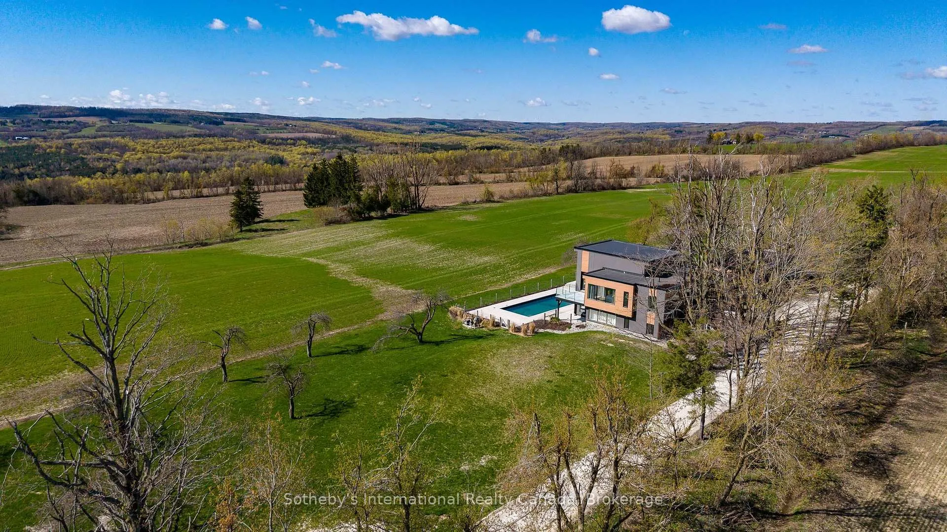 Photo 41 of 2566 5 Concession S, Clearview, Rural Clearview — HOMEH