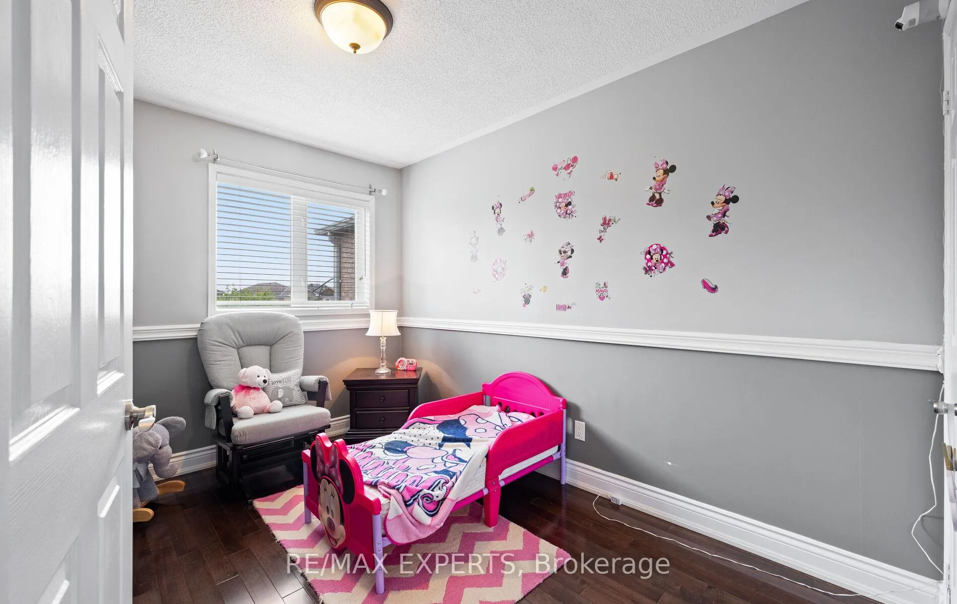 Photo 34 of 118 Senator Way, Caledon, Bolton North — HOMEH