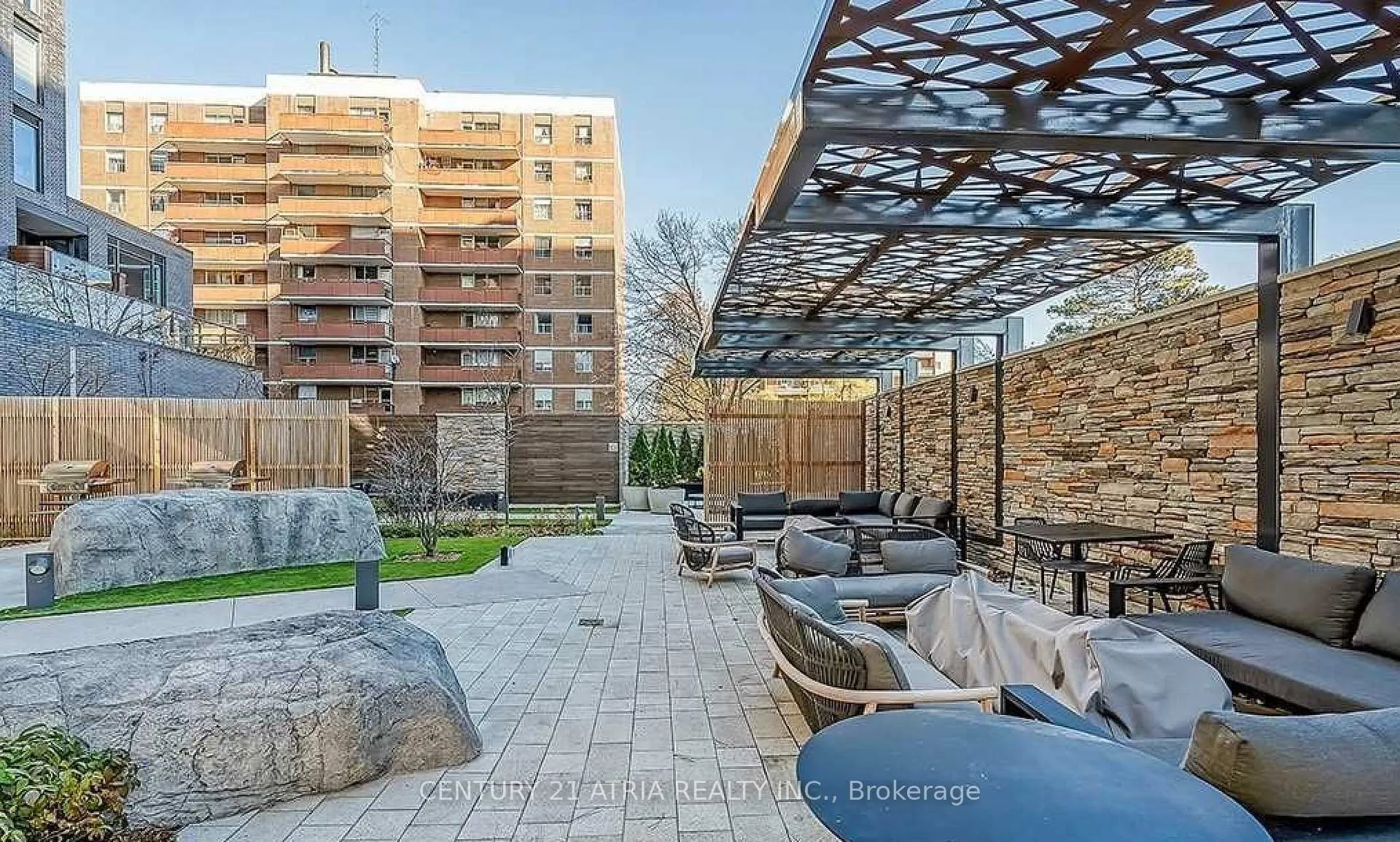 Photo 26 of Unit 712, 21 Park Street E, Mississauga, Port Credit — HOMEH