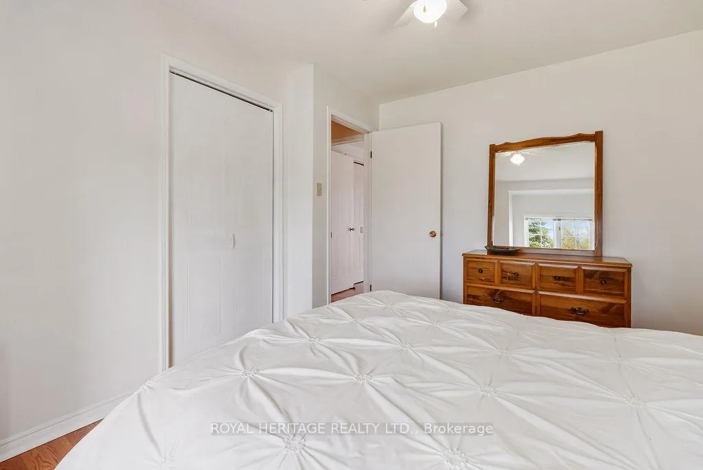 Photo 17 of 23 Juniper Court, Kawartha Lakes, Bobcaygeon — HOMEH
