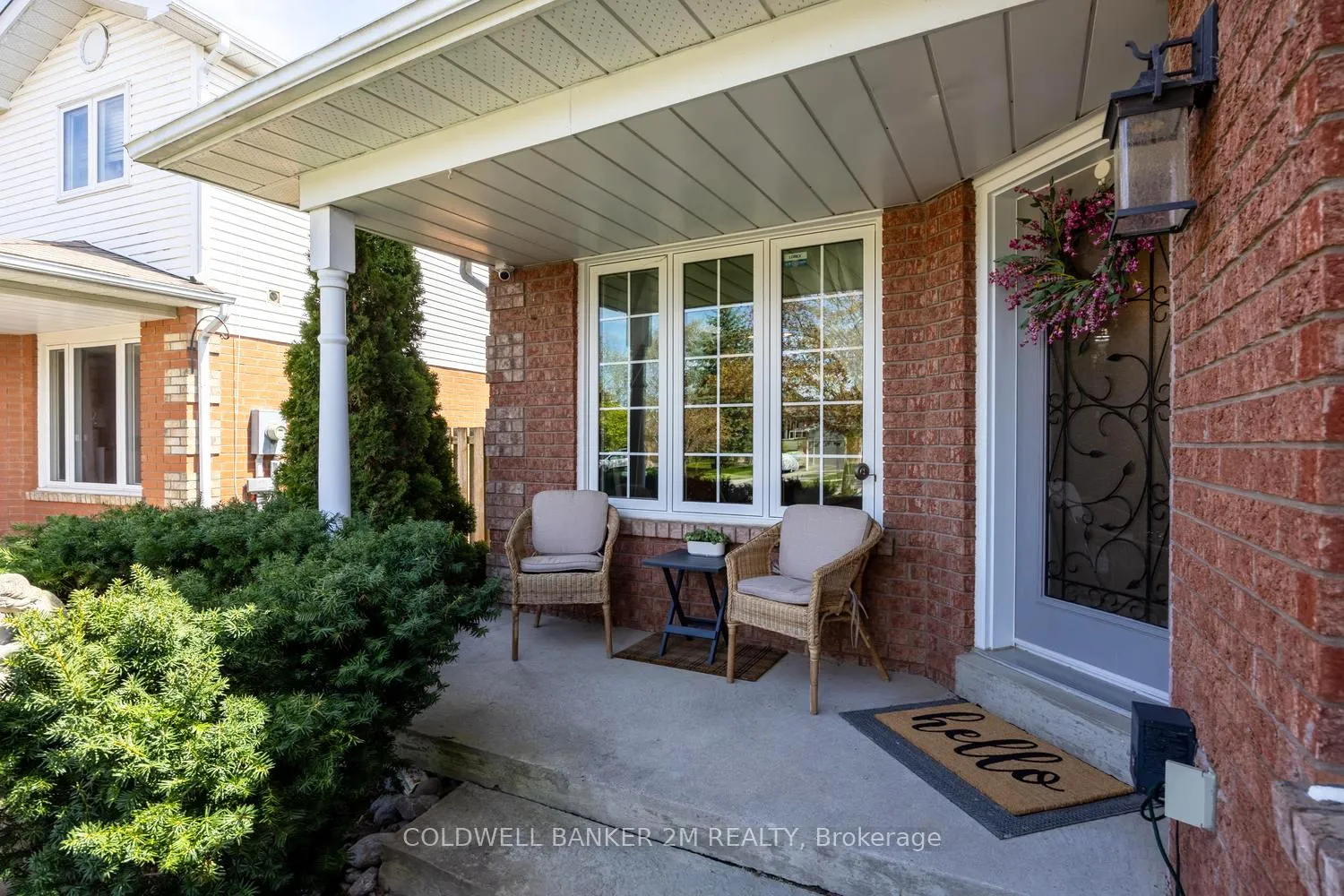 Photo 5 of 23 Freeland Avenue, Clarington, Bowmanville — HOMEH