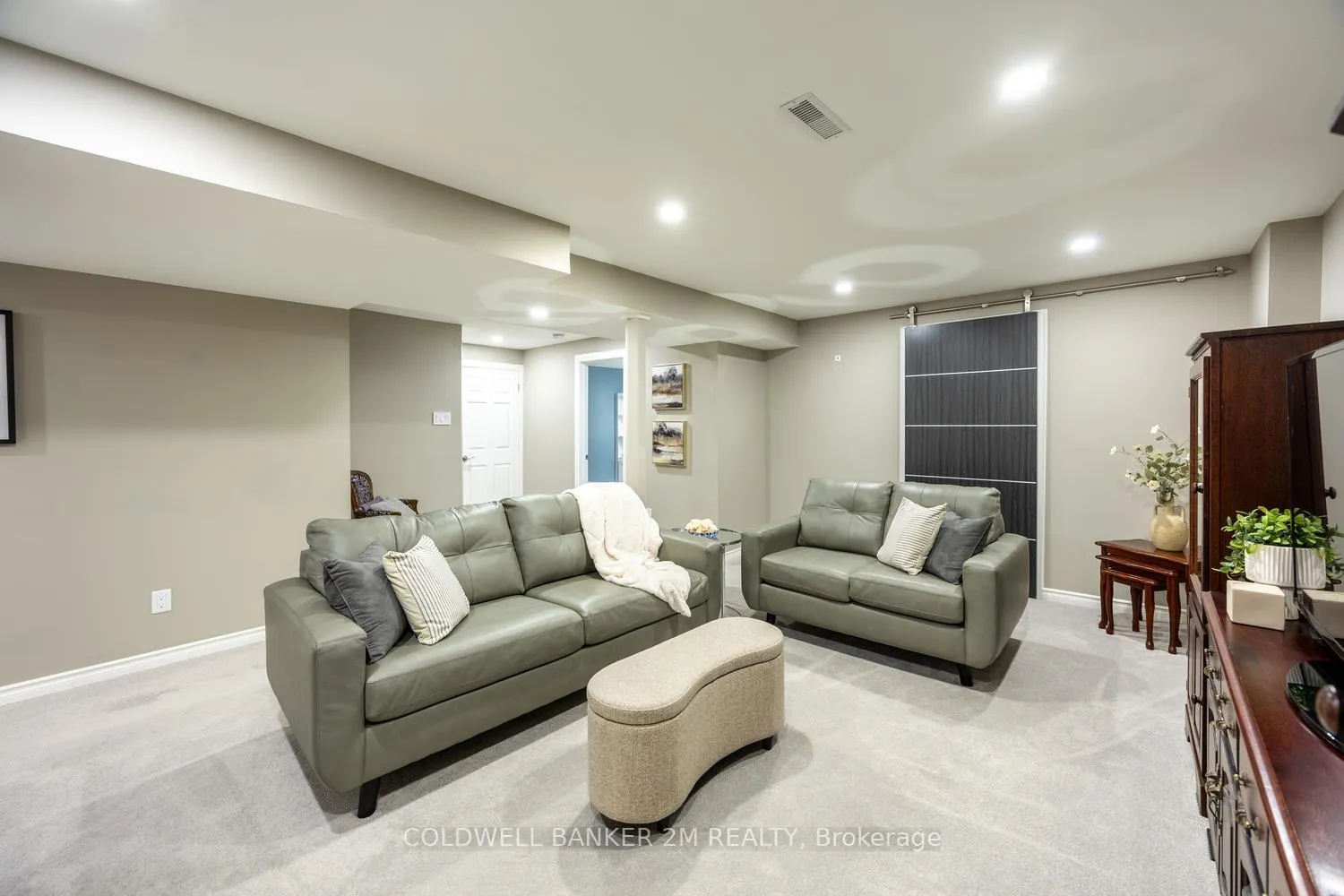 Photo 34 of 23 Freeland Avenue, Clarington, Bowmanville — HOMEH