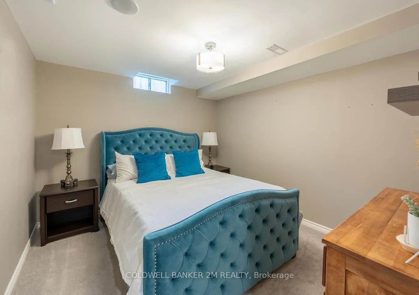 Photo 37 of 23 Freeland Avenue, Clarington, Bowmanville — HOMEH
