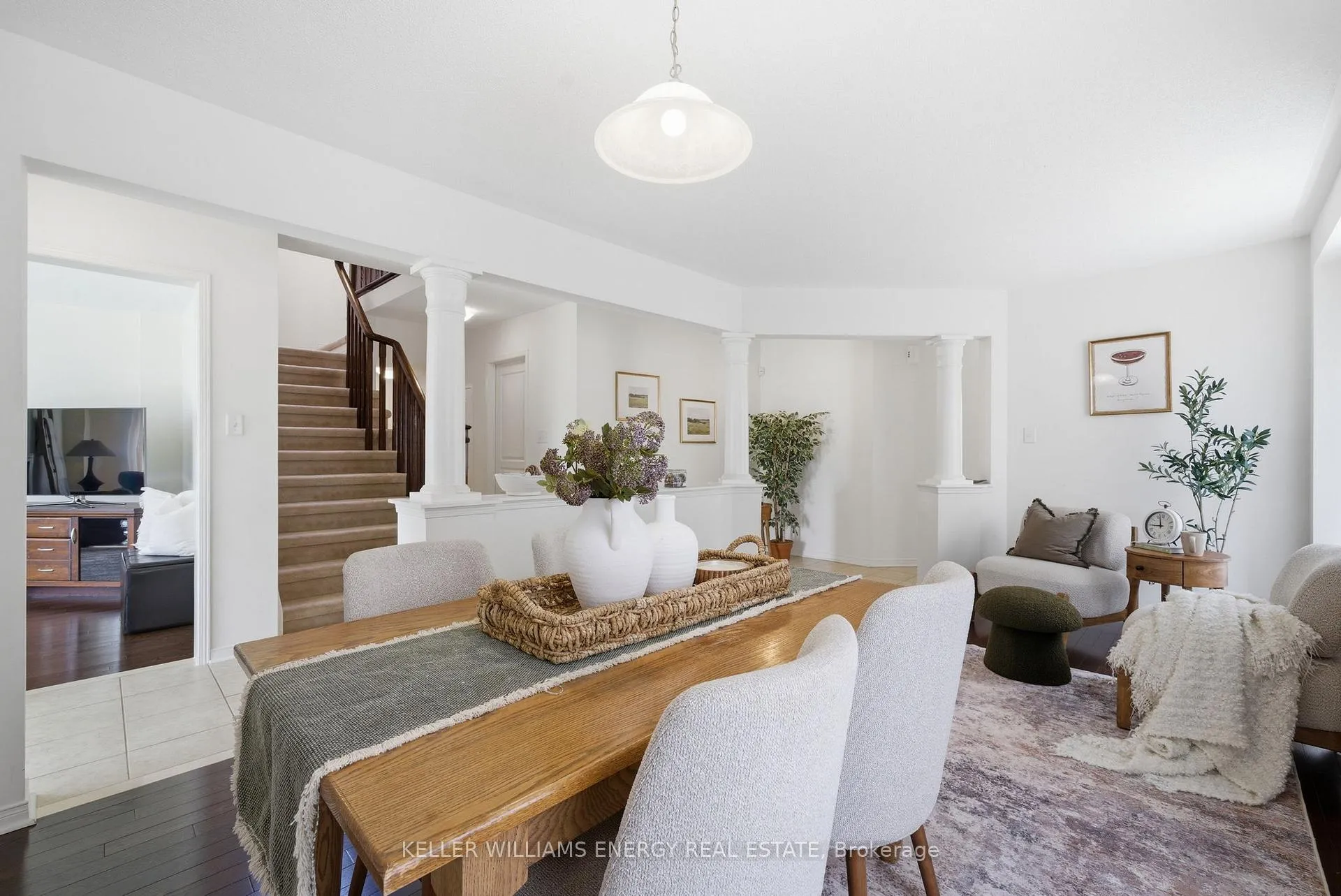 Photo 13 of 1748 Gower Drive, Oshawa, Taunton — HOMEH