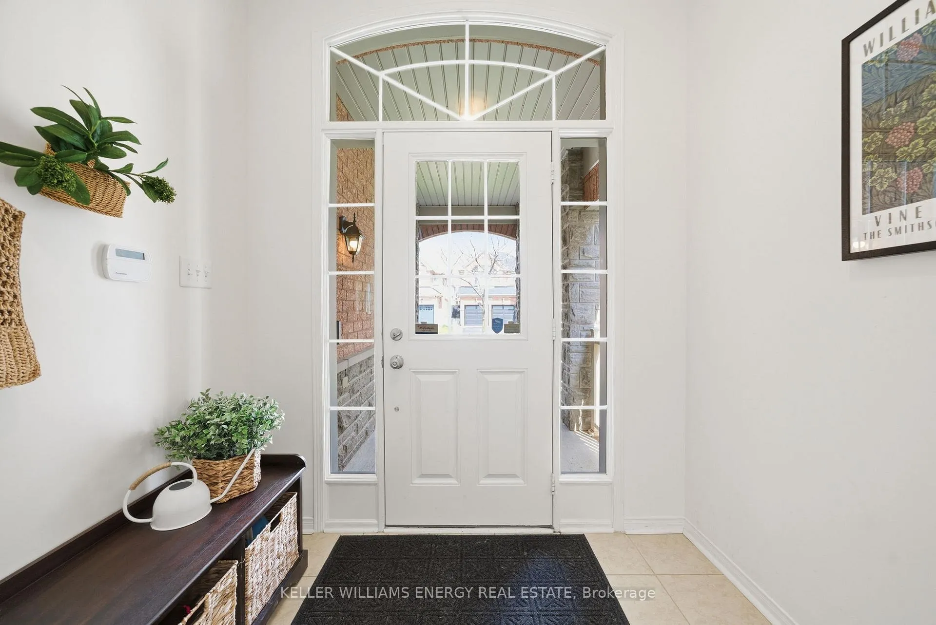 Photo 18 of 1748 Gower Drive, Oshawa, Taunton — HOMEH
