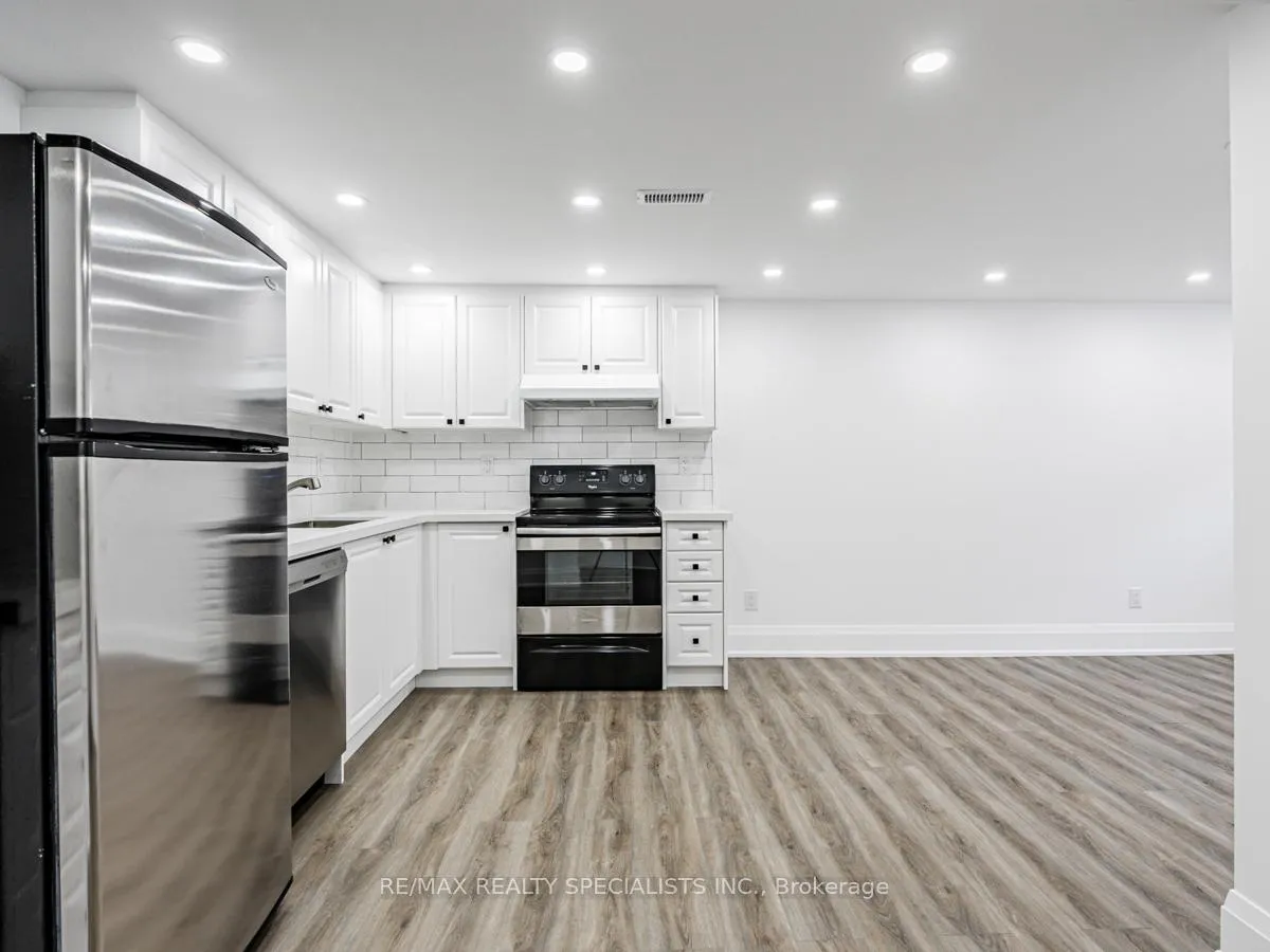 Photo 11 of Unit BSMT, 12 Deeth Drive, Etobicoke, Humber Heights — HOMEH