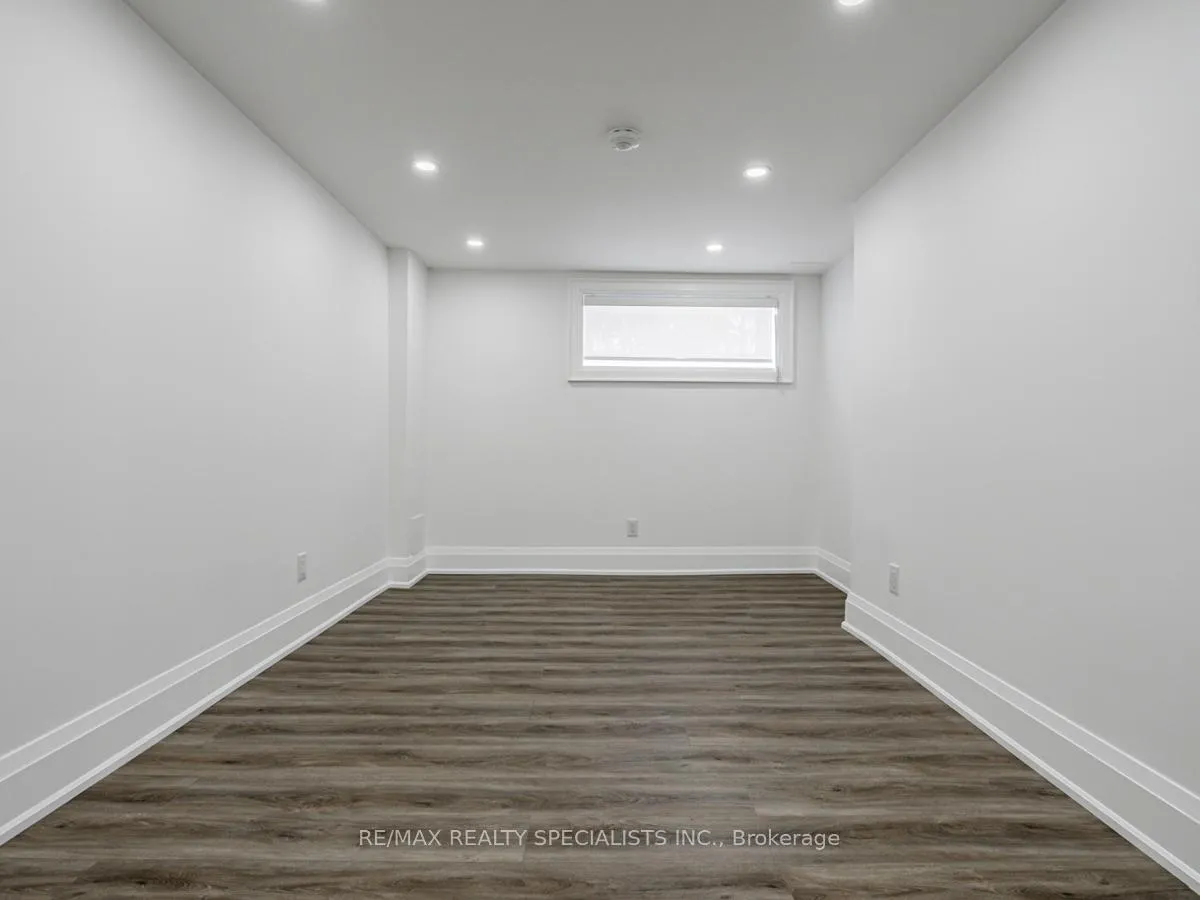 Photo 23 of Unit BSMT, 12 Deeth Drive, Etobicoke, Humber Heights — HOMEH