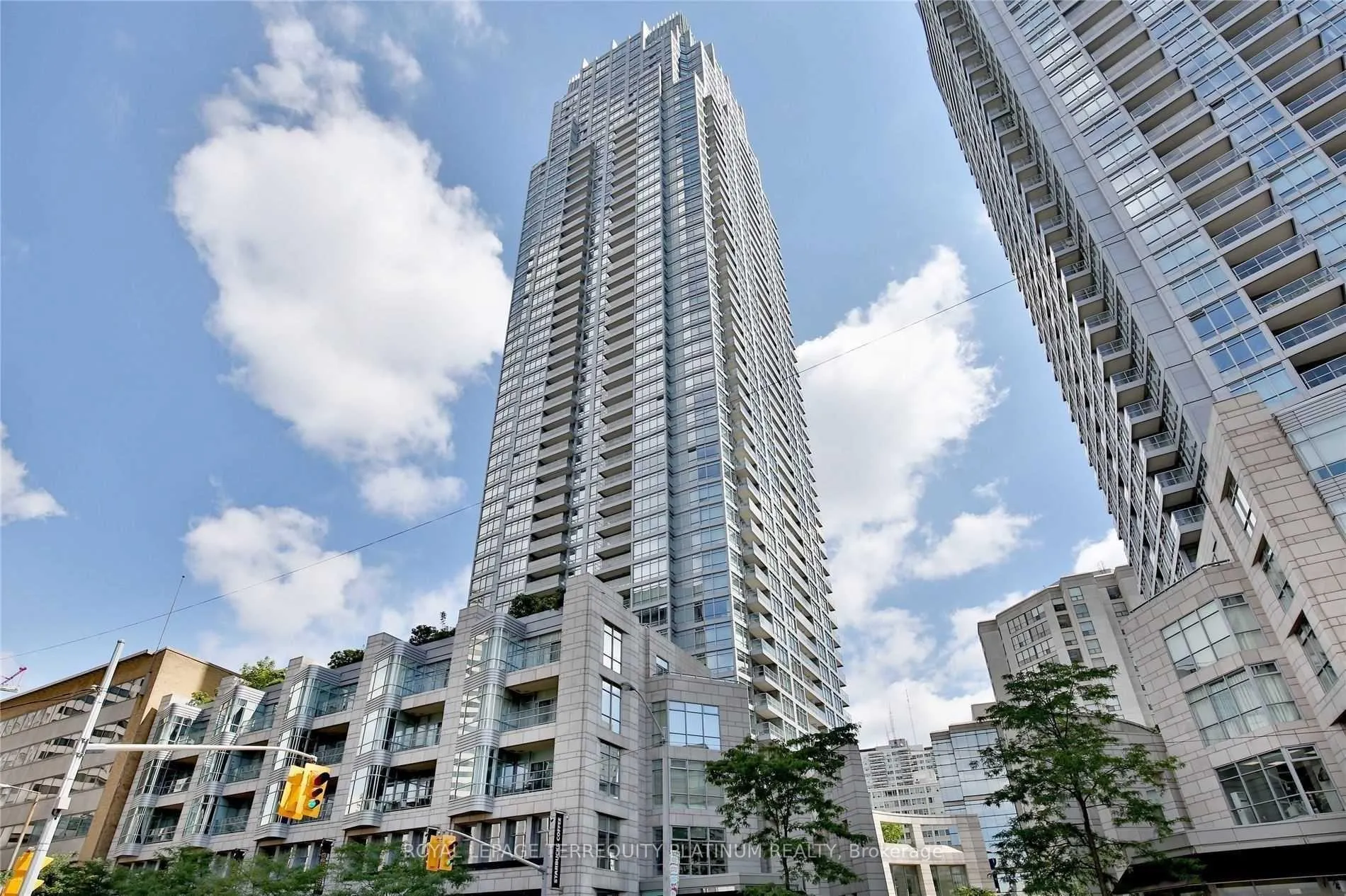 Photo 17 of Unit 2703, 2191 Yonge Street, Toronto, Mount Pleasant East — HOMEH