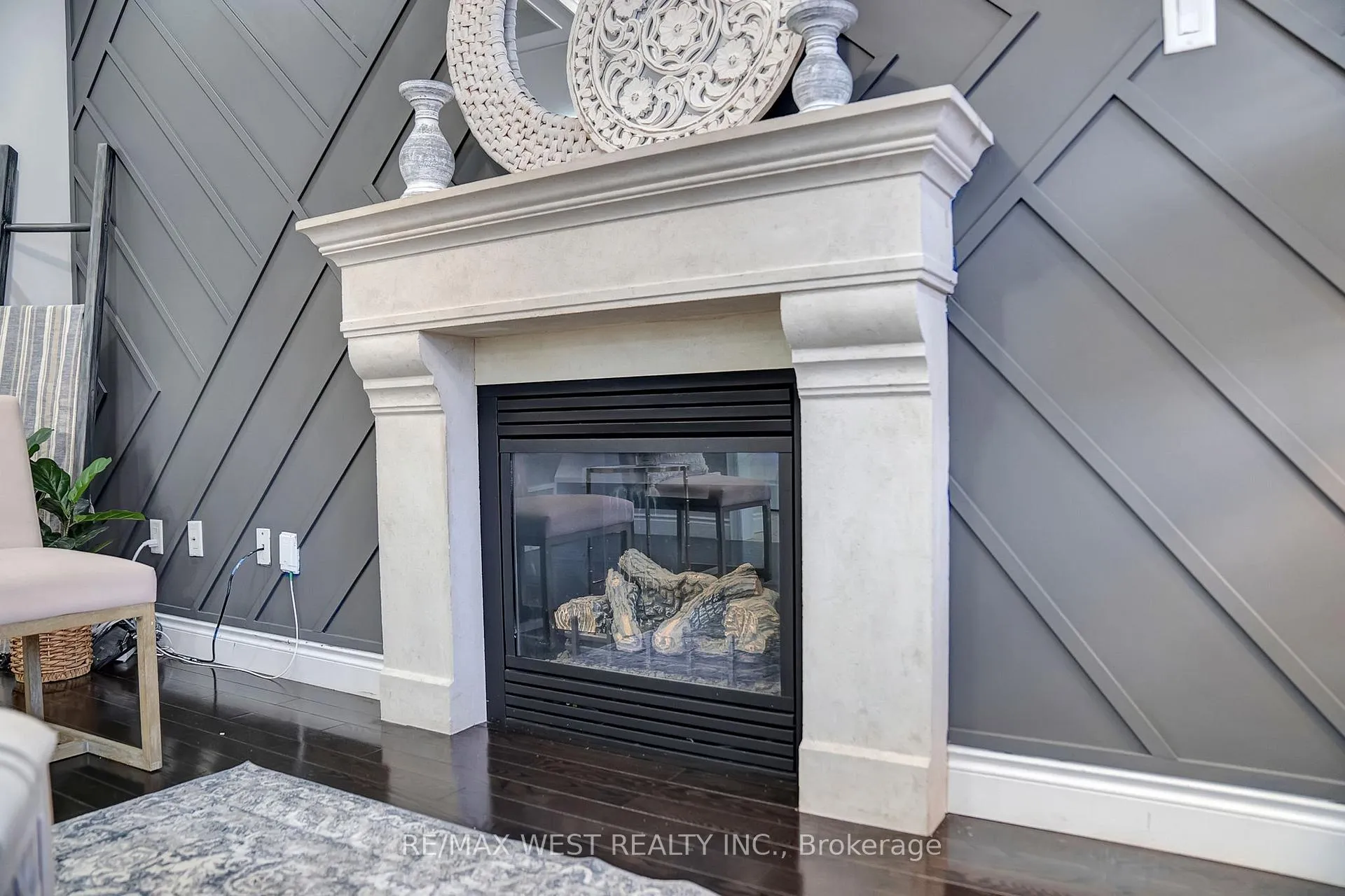 Photo 17 of 1043 Coldstream Drive, Oshawa, Taunton — HOMEH