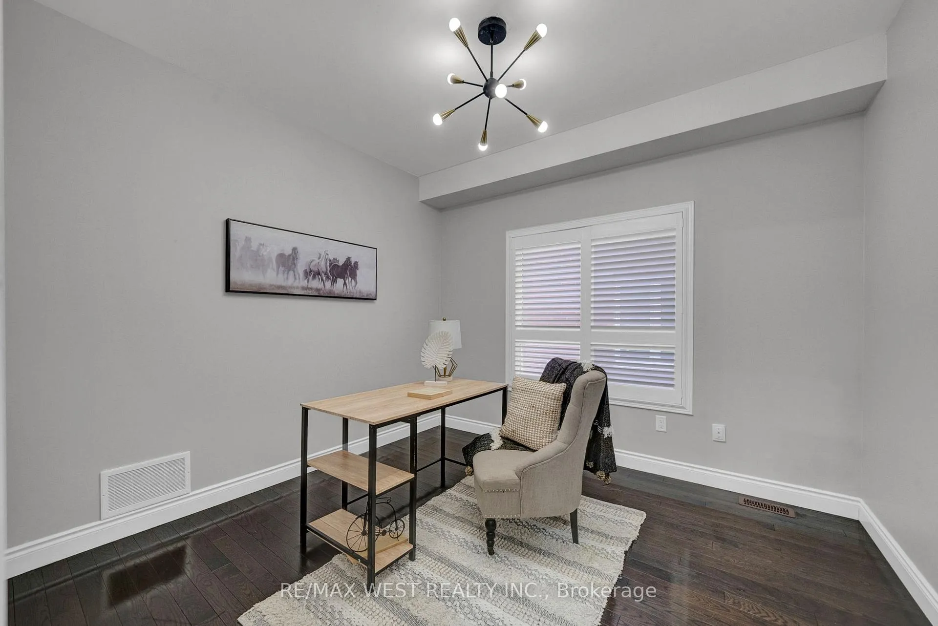 Photo 19 of 1043 Coldstream Drive, Oshawa, Taunton — HOMEH