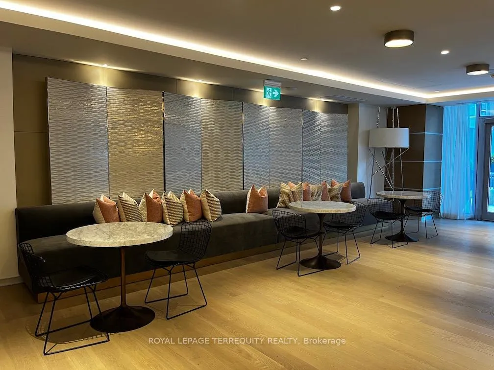 Photo 21 of Unit 1609, 188 Cumberland Street, Toronto, The Annex — HOMEH
