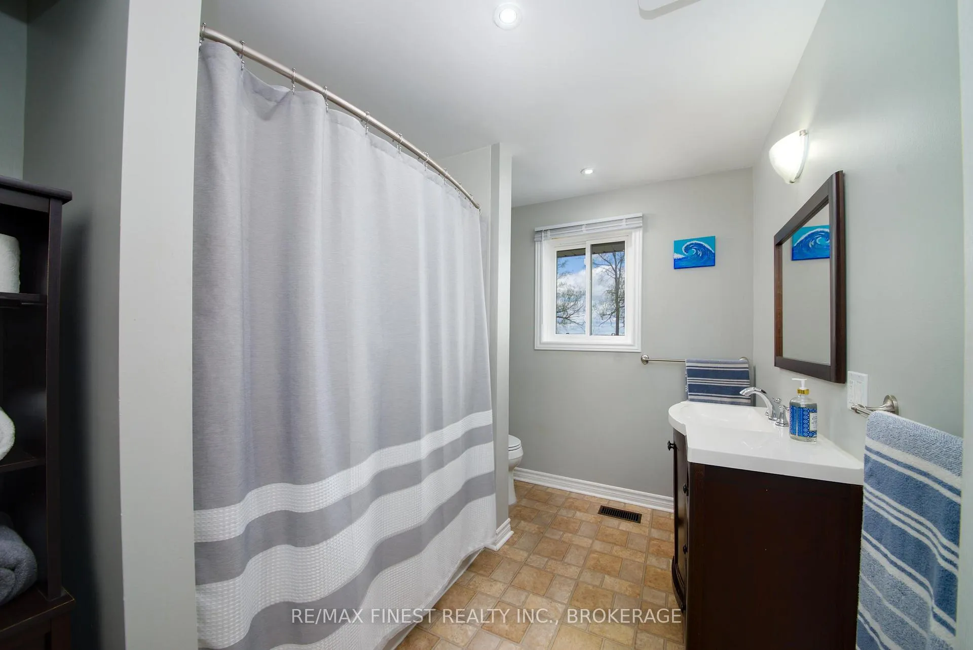 Photo 12 of 185 McDonalds Lane, Frontenac Islands, The Islands — HOMEH