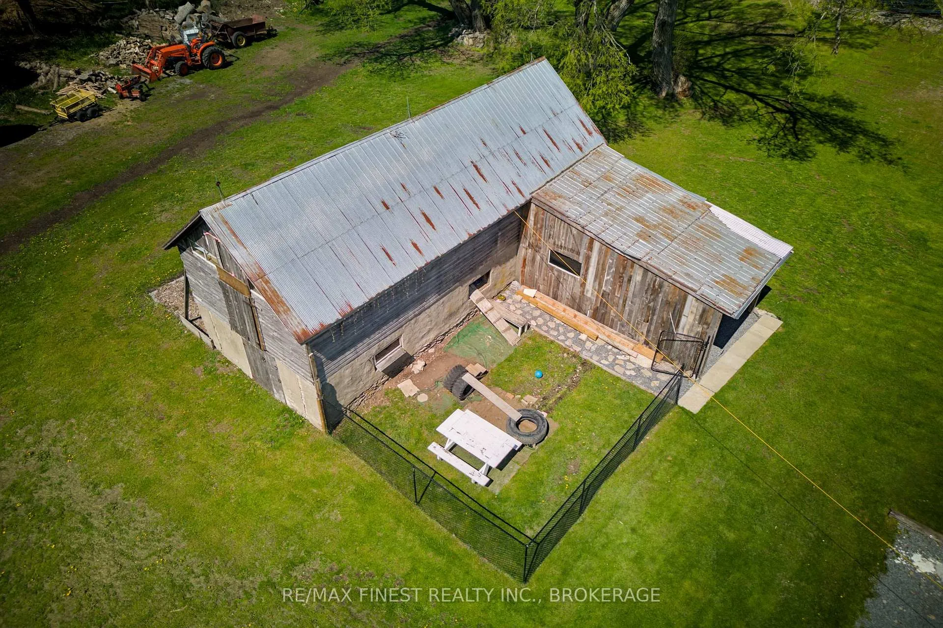 Photo 33 of 185 McDonalds Lane, Frontenac Islands, The Islands — HOMEH