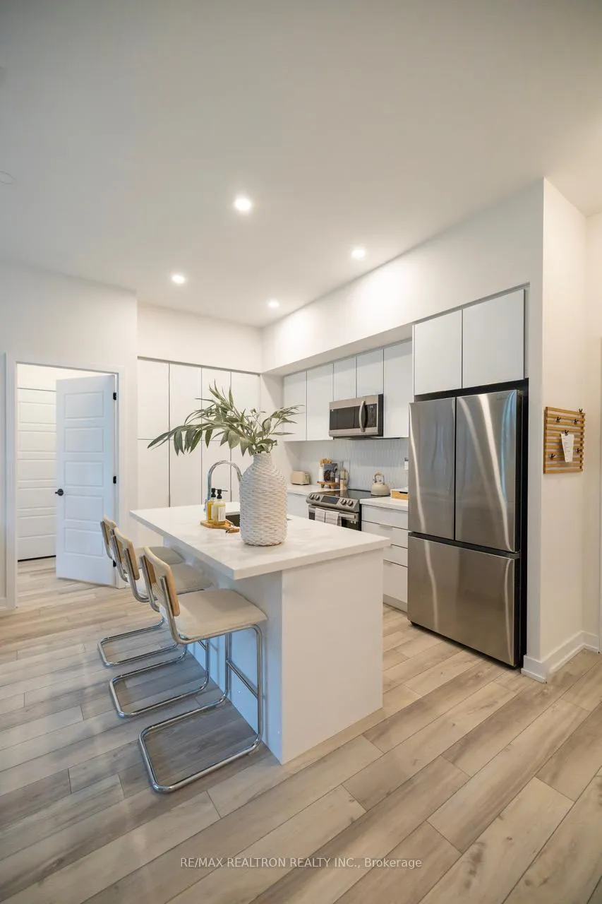 Photo 6 of Unit 134, 415 Sea Ray Avenue, Innisfil, Rural Innisfil — HOMEH