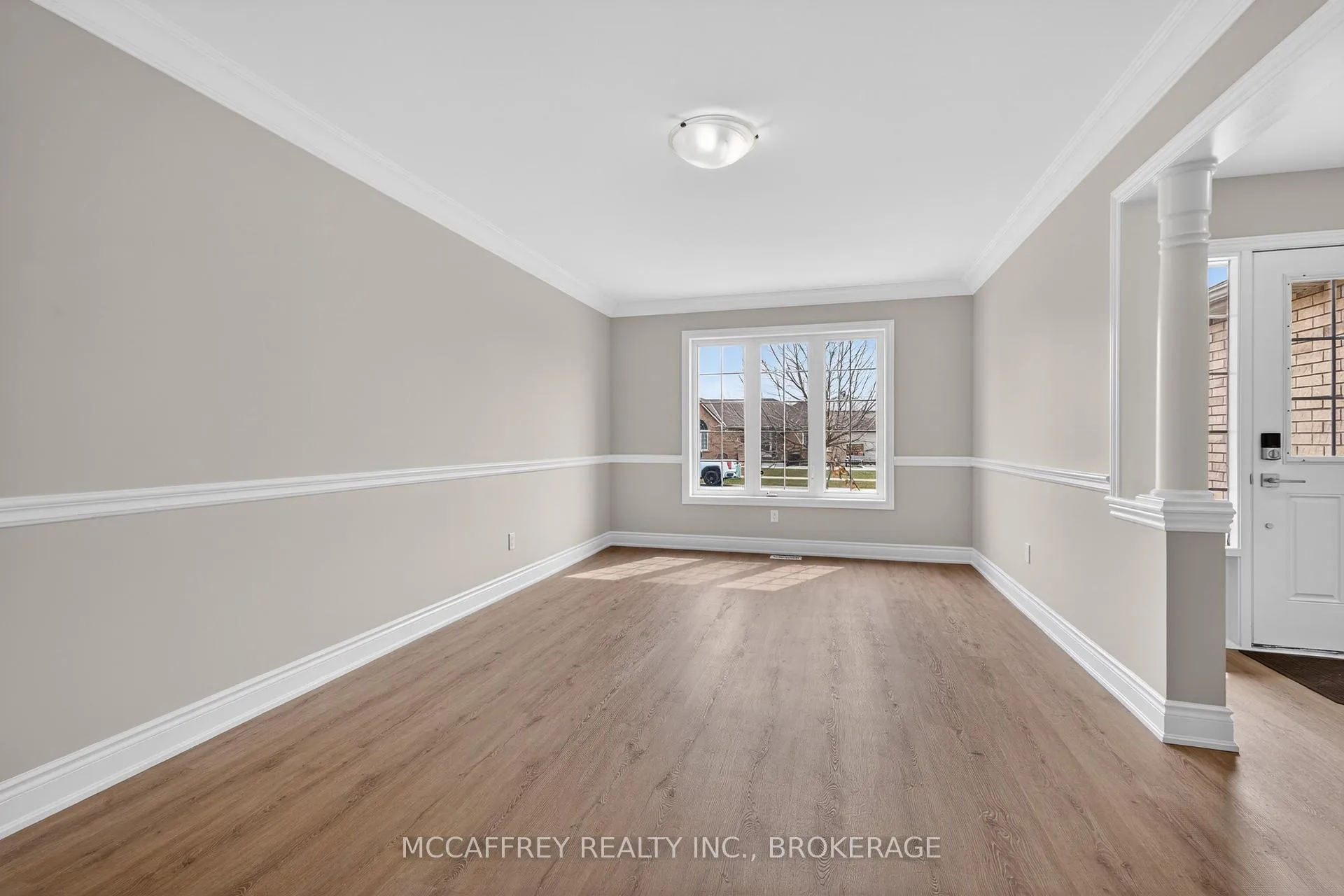 Photo 4 of 25 Kanvers Way, Greater Napanee — HOMEH