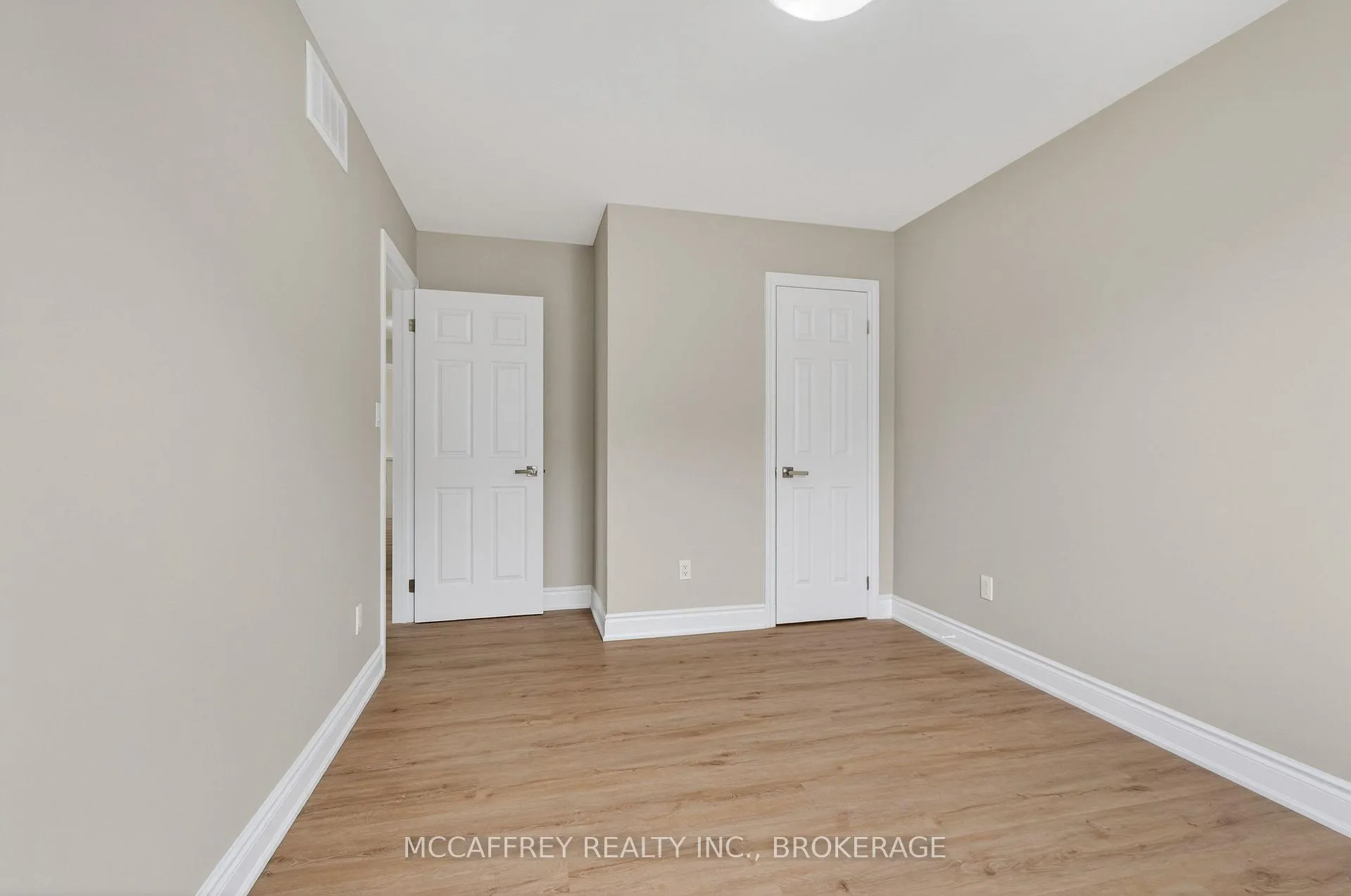 Photo 23 of 25 Kanvers Way, Greater Napanee — HOMEH