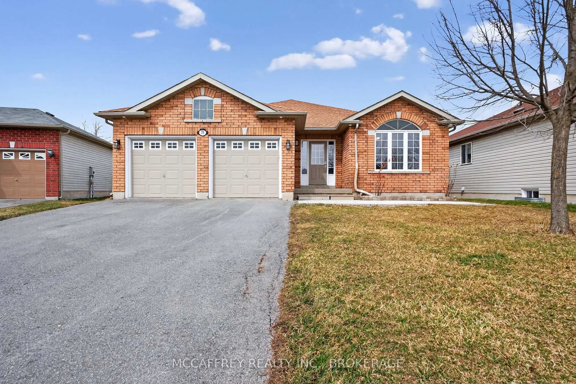 Photo 45 of 25 Kanvers Way, Greater Napanee — HOMEH