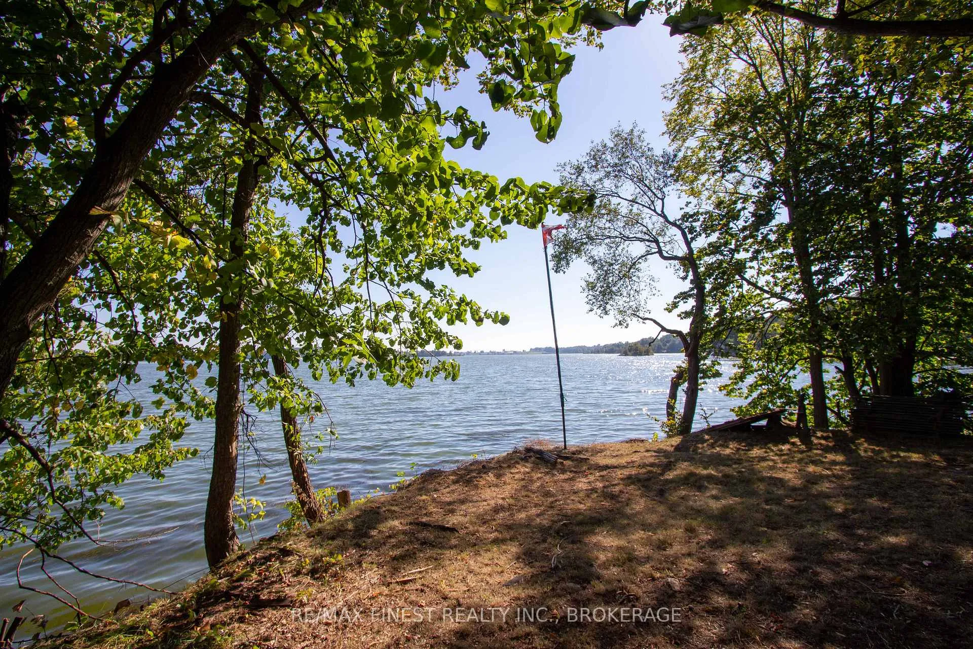 Photo 11 of 4049 Hiawatha Lane, Frontenac, Frontenac South — HOMEH