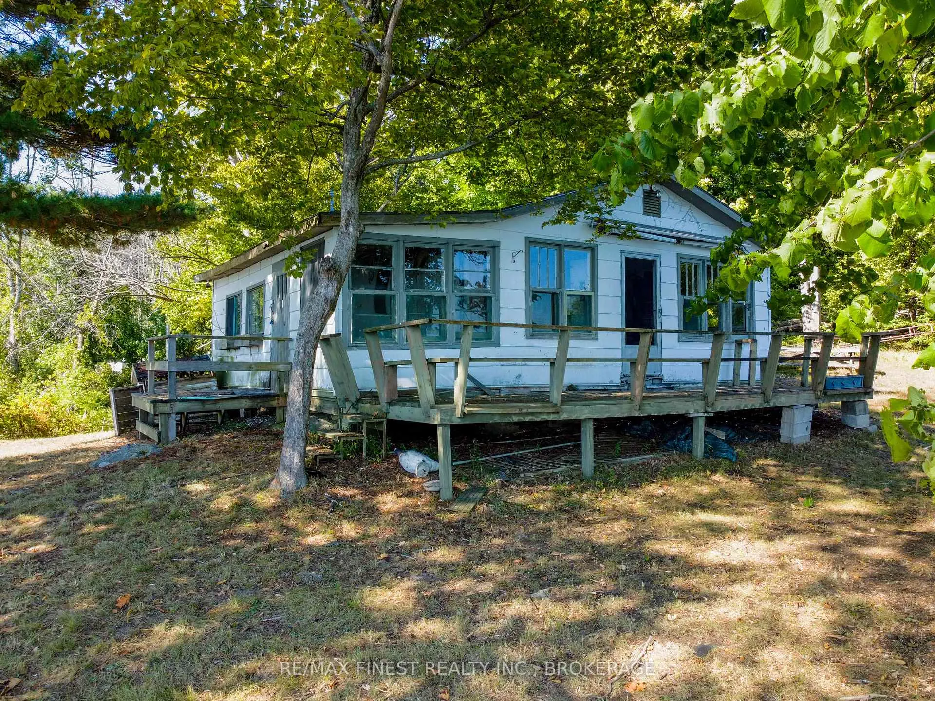 Photo 20 of 4049 Hiawatha Lane, Frontenac, Frontenac South — HOMEH