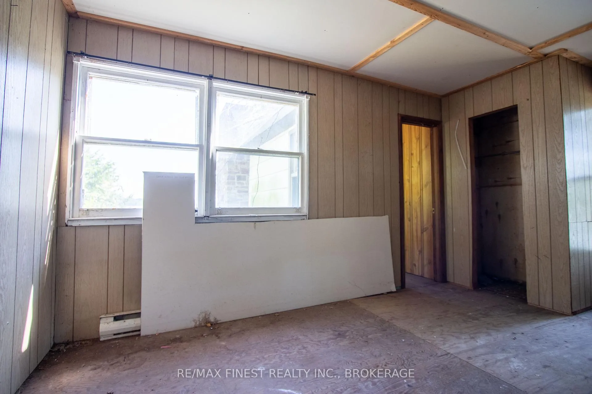 Photo 30 of 4049 Hiawatha Lane, Frontenac, Frontenac South — HOMEH