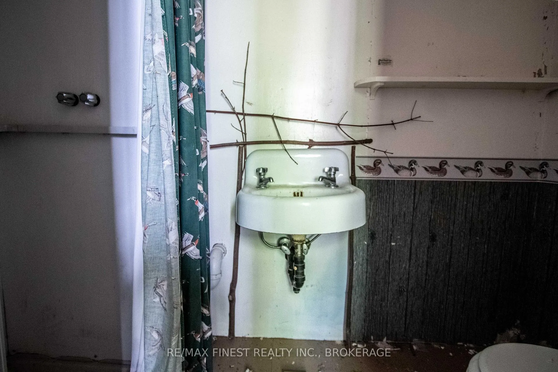 Photo 35 of 4049 Hiawatha Lane, Frontenac, Frontenac South — HOMEH