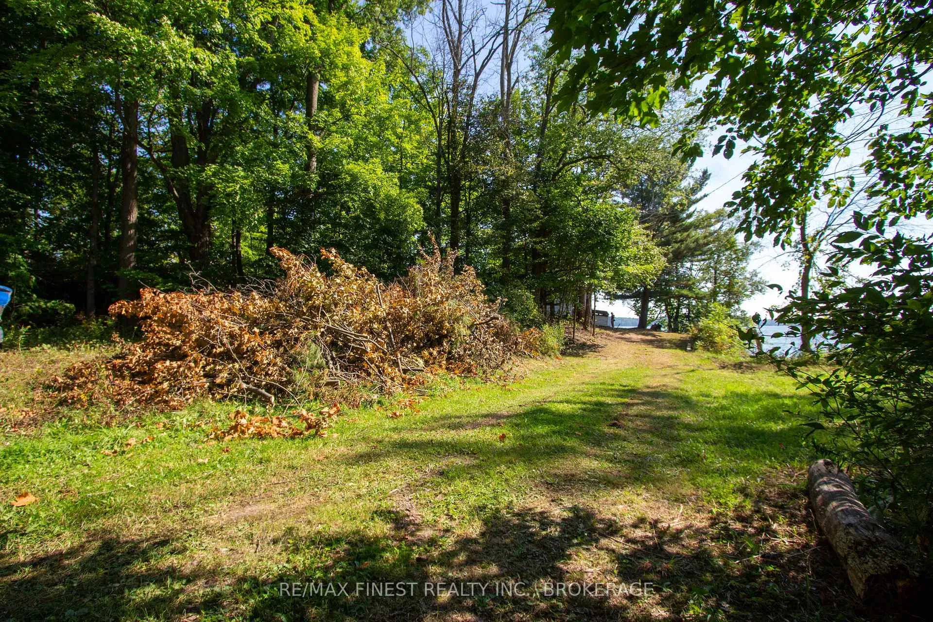 Photo 42 of 4049 Hiawatha Lane, Frontenac, Frontenac South — HOMEH