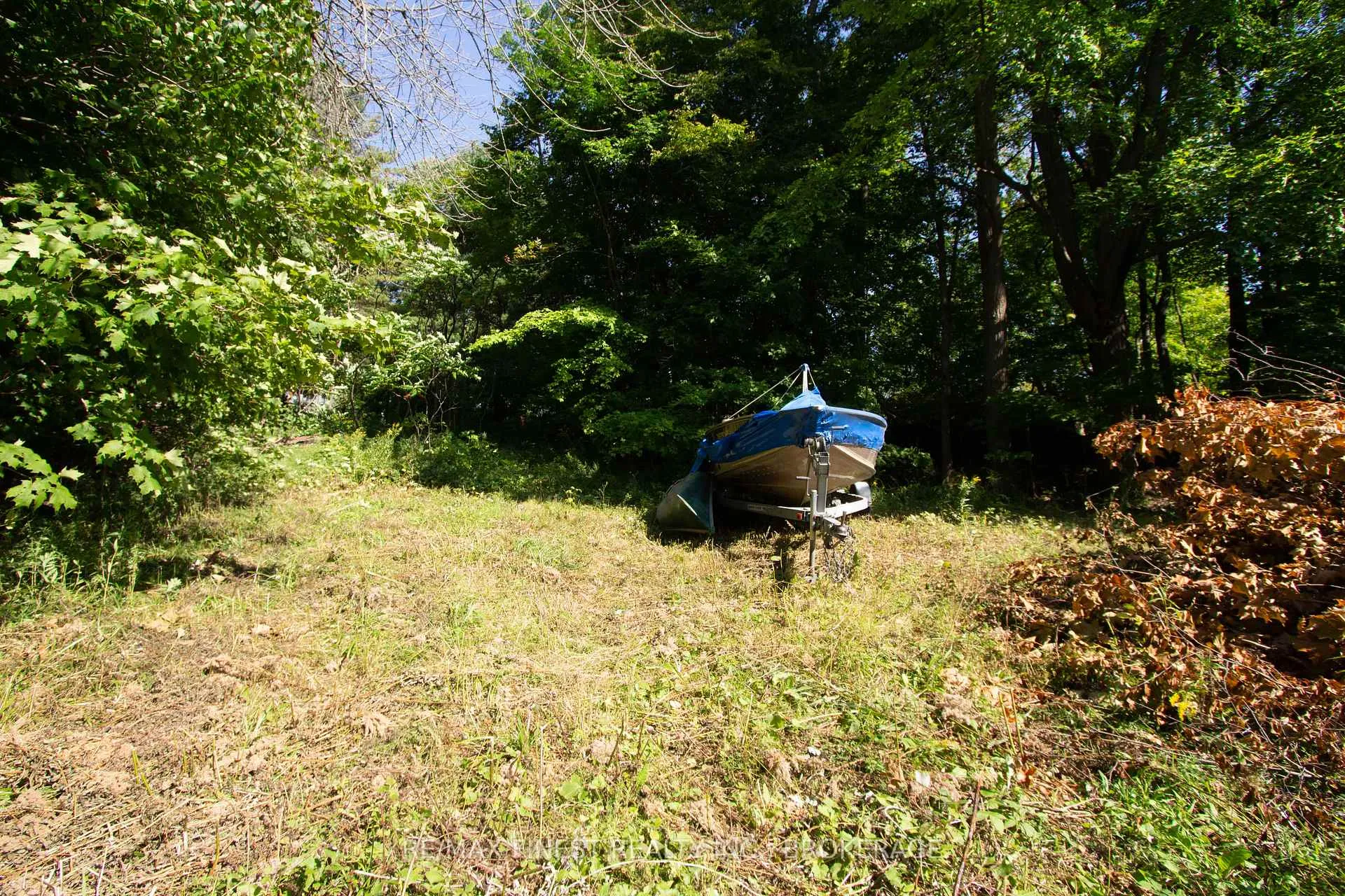 Photo 43 of 4049 Hiawatha Lane, Frontenac, Frontenac South — HOMEH