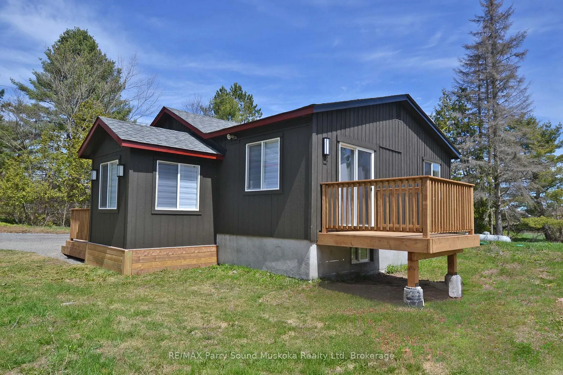 Photo 5 of 582 Turtle Lake Road, Seguin — HOMEH